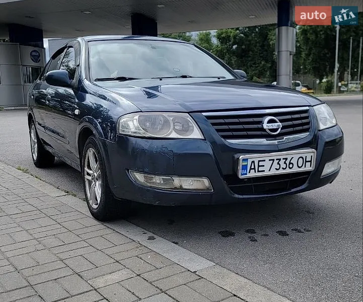 Nissan Almera 2008