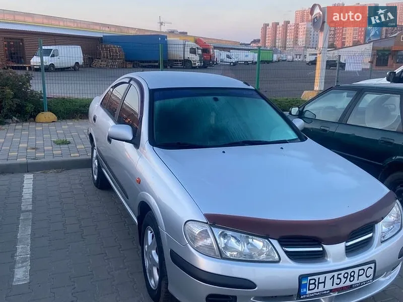 Nissan Almera