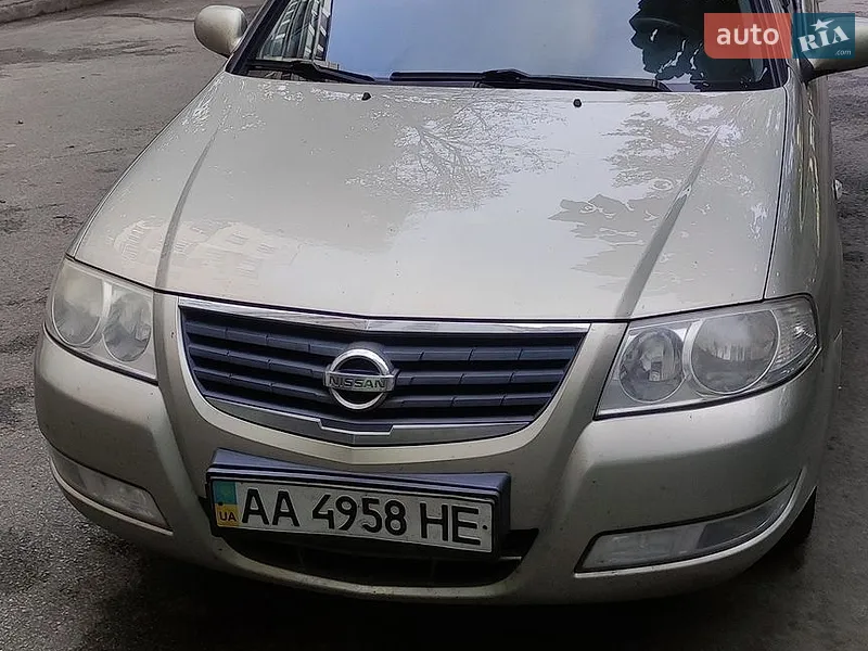 Nissan Almera
