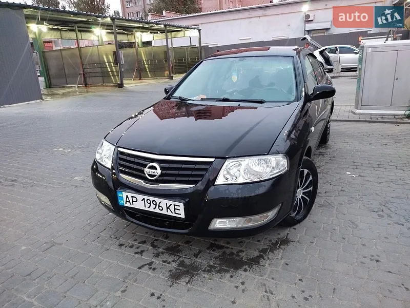Nissan Almera