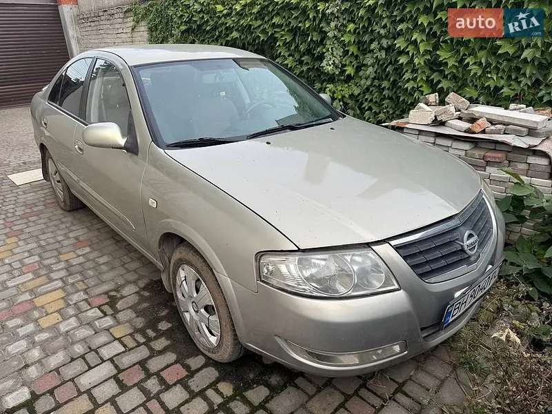 Nissan Almera