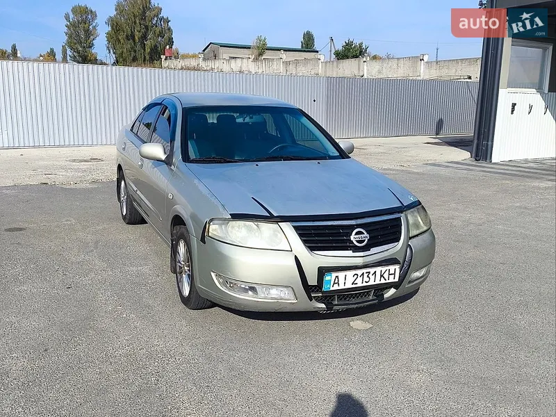 Nissan Almera