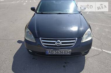 Седан Nissan Altima 2005 в 