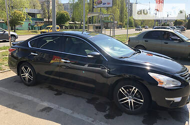 Седан Nissan Altima 2015 в Харькове