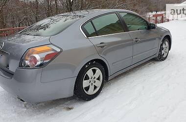 Седан Nissan Altima 2008 в Києві