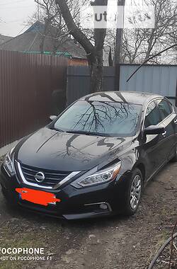 Седан Nissan Altima 2017 в 