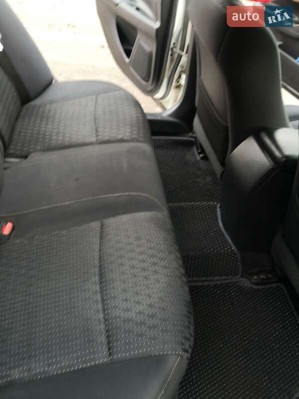 Седан Nissan Altima 2016 в Жовтих Водах