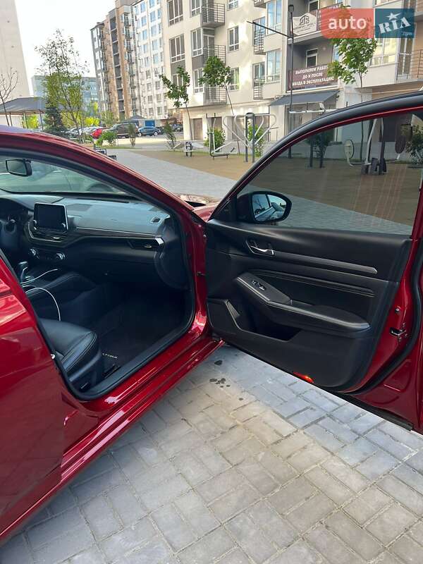 Седан Nissan Altima 2018 в Днепре фото 9 Седан Nissan Altima 2018 в Днепре