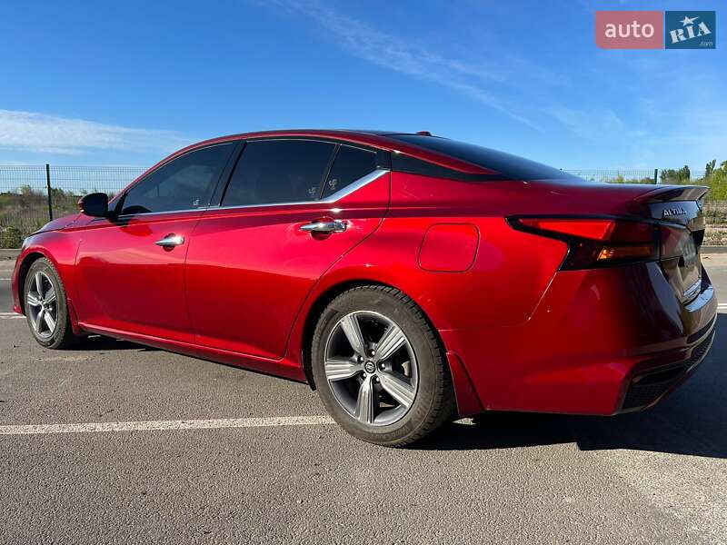 Седан Nissan Altima 2018 в Днепре фото 6 Седан Nissan Altima 2018 в Днепре