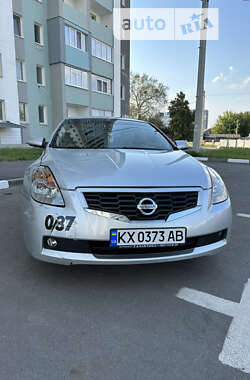 Купе Nissan Altima 2008 в Харькове