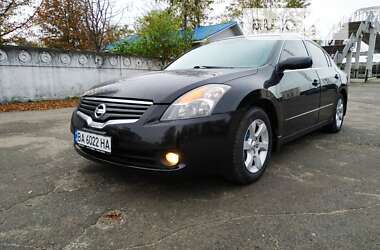 Седан Nissan Altima 2008 в Каменском