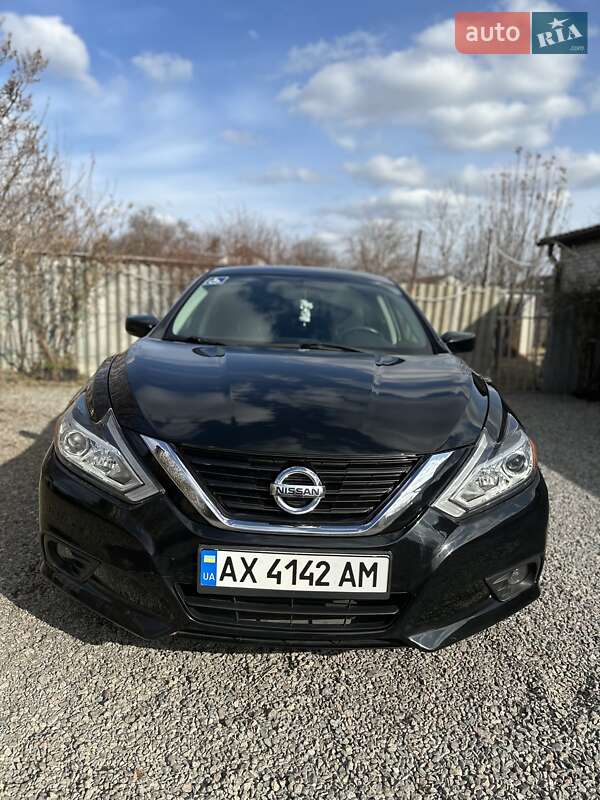 Nissan Altima 2017