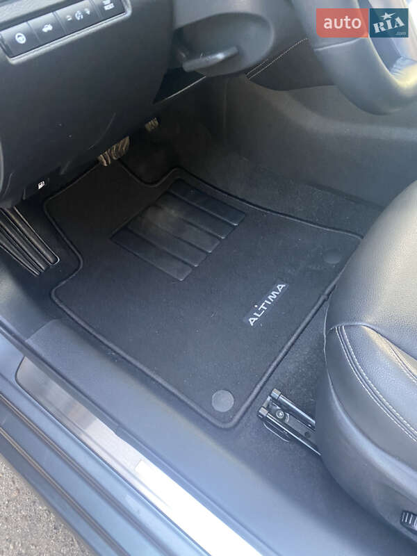 Седан Nissan Altima 2019 в Дніпрі фото 9 Седан Nissan Altima 2019 в Дніпрі