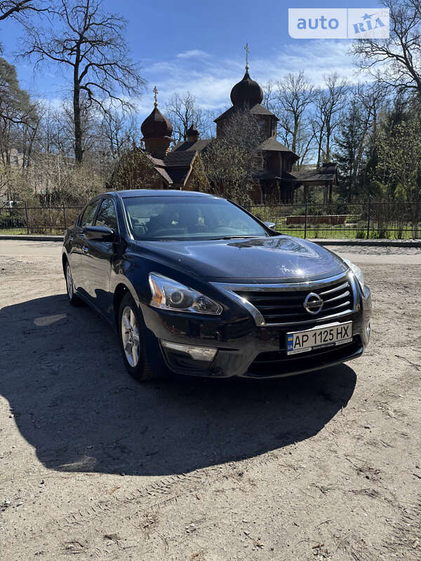 Седан Nissan Altima 2014 в Боярке