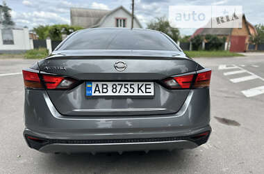 Седан Nissan Altima 2021 в Виннице