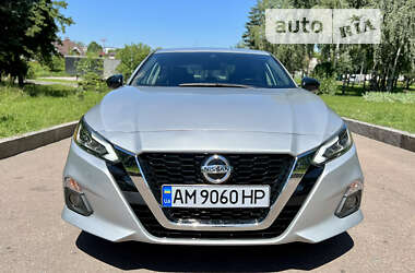 Седан Nissan Altima 2020 в Житомирі