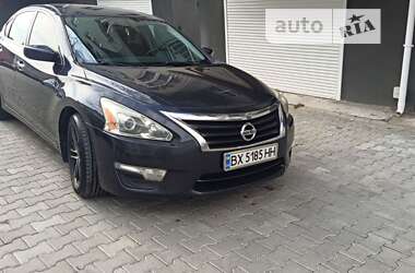 Седан Nissan Altima 2014 в Хмельницком