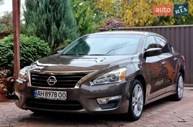 Седан Nissan Altima 2013 в Запоріжжі