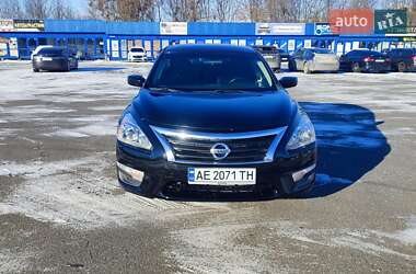 Седан Nissan Altima 2012 в Софиевской Борщаговке