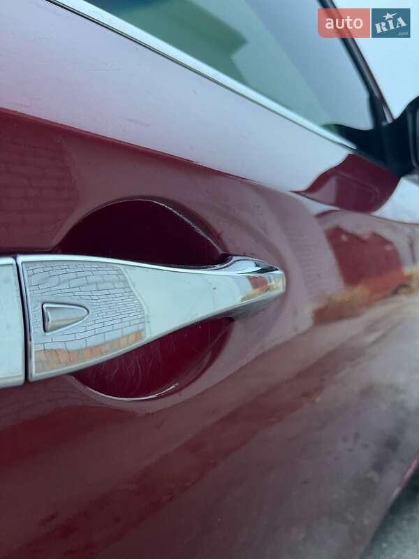 Седан Nissan Altima 2014 в Днепре