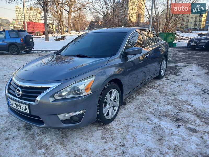 Nissan Altima 2015