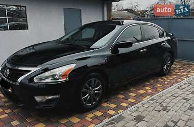 Седан Nissan Altima 2014 в 