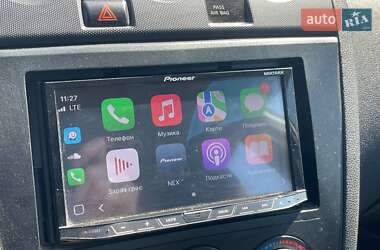 Седан Nissan Altima 2012 в 