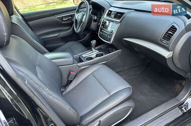 Седан Nissan Altima 2017 в 