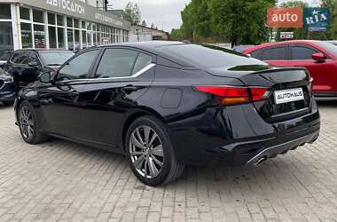 Седан Nissan Altima 2020 в 