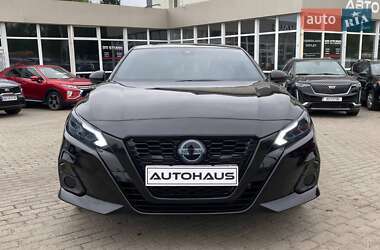 Седан Nissan Altima 2020 в 