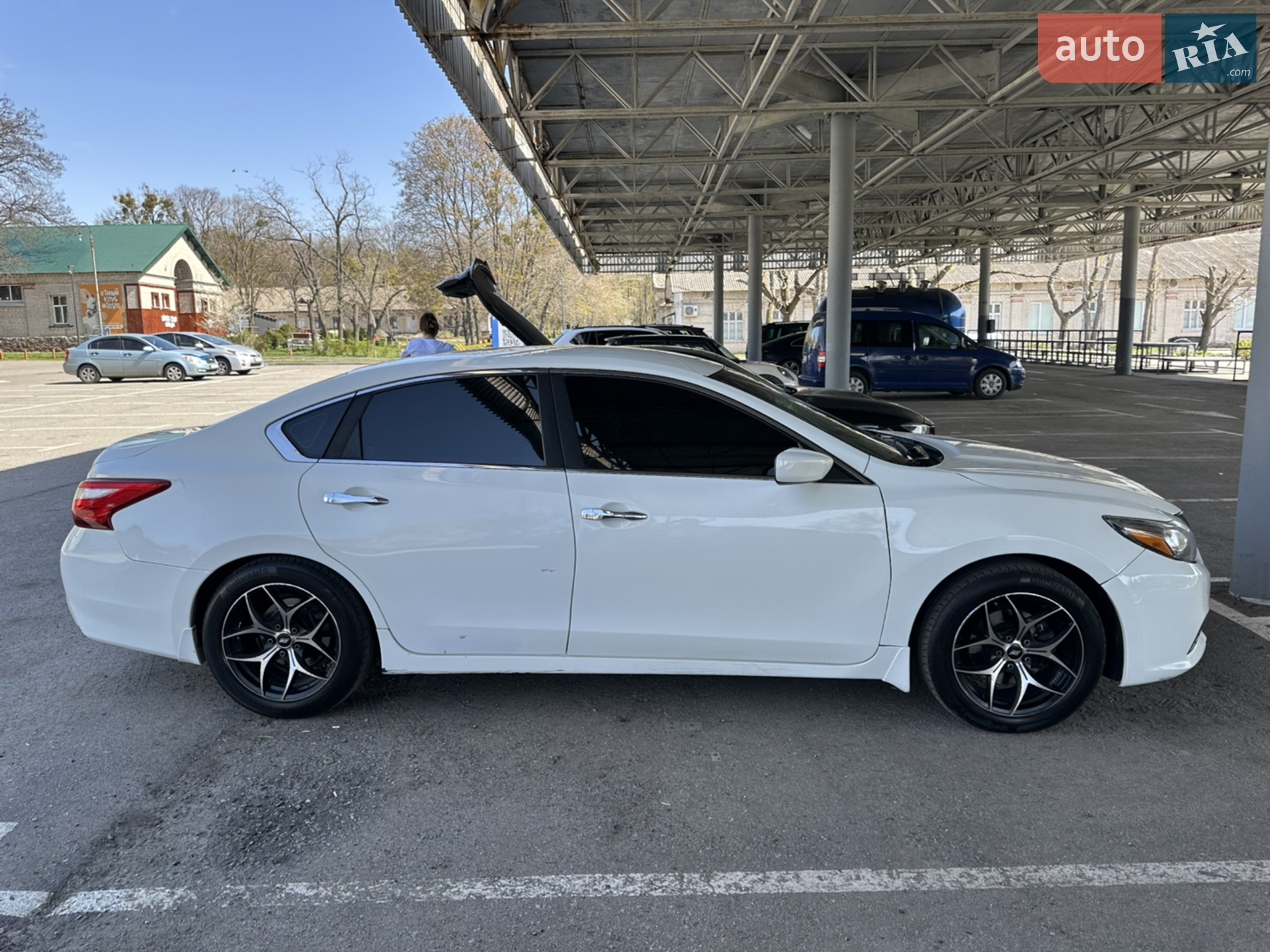 2016 Nissan Altima - мініатюра 4