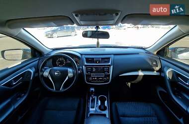 Седан Nissan Altima 2018 в 