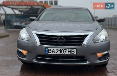 Седан Nissan Altima 2014 в Полтаві