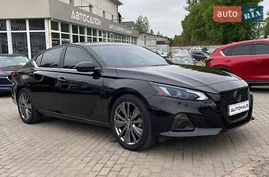 Седан Nissan Altima 2020 в Житомирі