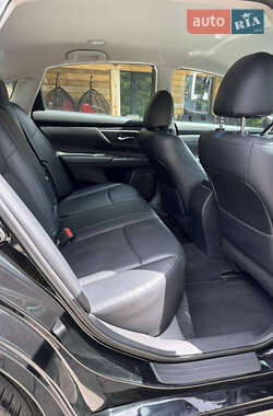 Седан Nissan Altima 2018 в 