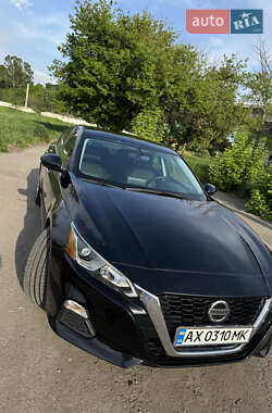 Седан Nissan Altima 2018 в 