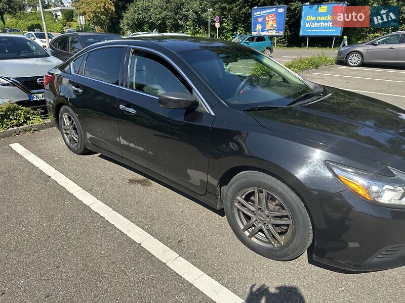 Nissan Altima 2016