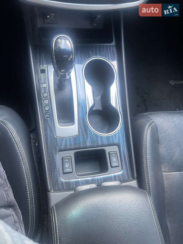 Седан Nissan Altima 2017 в Киеве