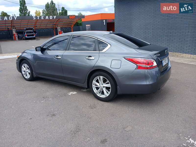 Седан Nissan Altima 2015 в Харькове