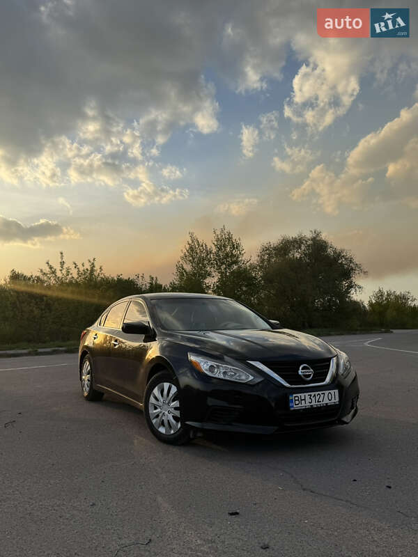 Седан Nissan Altima 2016 в Звягеле фото 2 Седан Nissan Altima 2016 в Звягеле