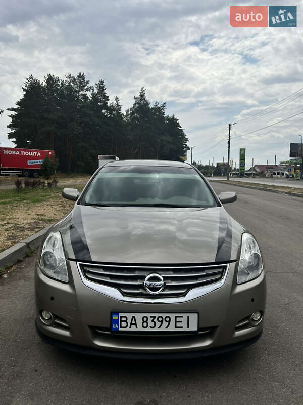 Nissan Altima 2011 Nissan Altima 2011