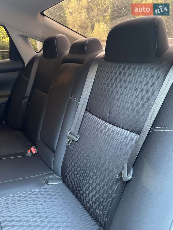 Седан Nissan Altima 2017 в Львові фото 39 Седан Nissan Altima 2017 в Львові