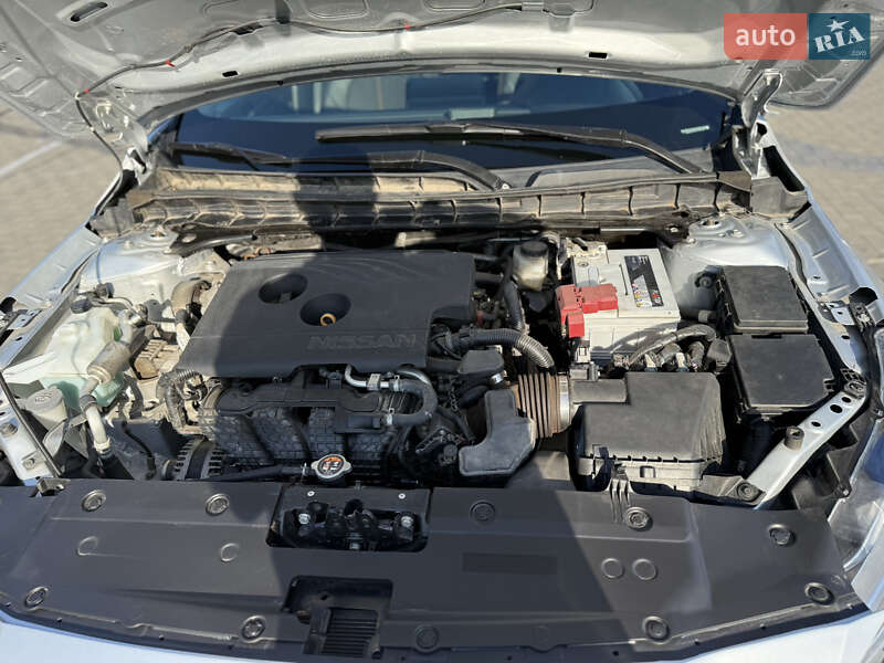 Седан Nissan Altima 2019 в Одесі