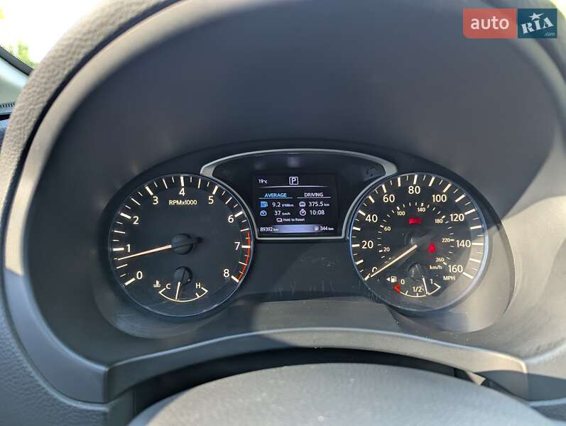 Седан Nissan Altima 2017 в Харкові