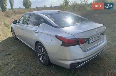 Седан Nissan Altima 2018 в Києві