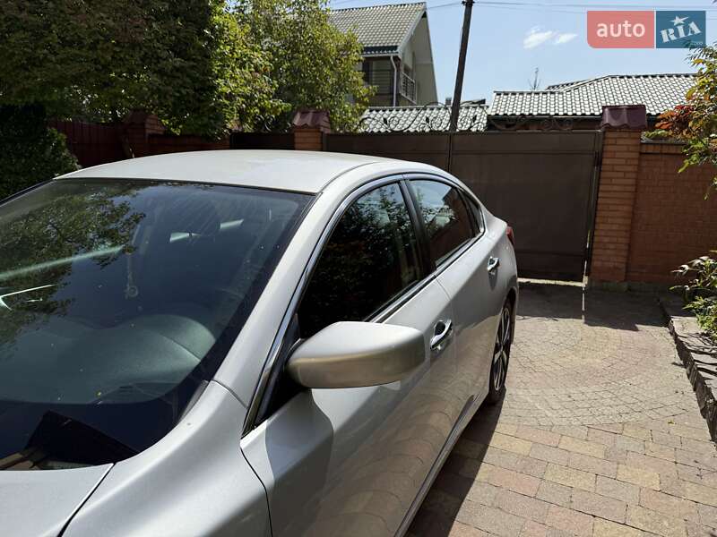 Седан Nissan Altima 2017 в Львове фото 3 Седан Nissan Altima 2017 в Львове