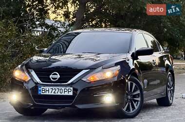 Седан Nissan Altima 2016 в Одессе