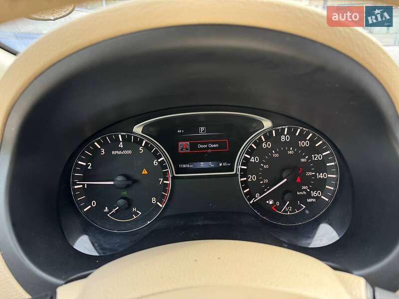 Седан Nissan Altima 2018 в Луцьку