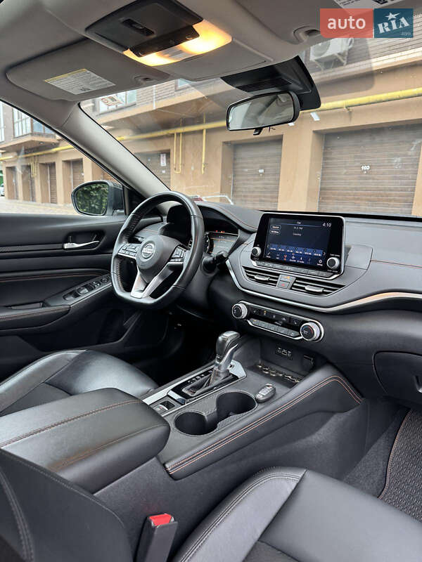 Седан Nissan Altima 2021 в Вінниці