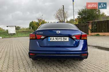 Седан Nissan Altima 2020 в Києві